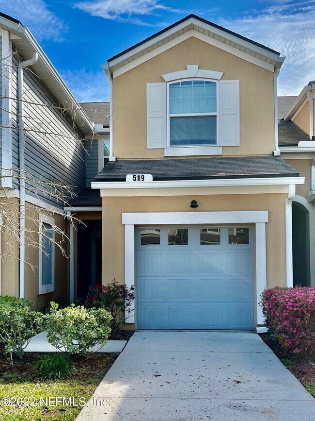 Foto del edificio - 519 Ryker Way