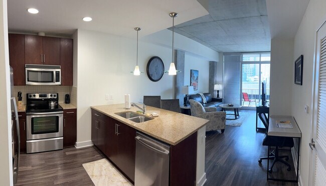 Foto del edificio - 400 S Tryon St