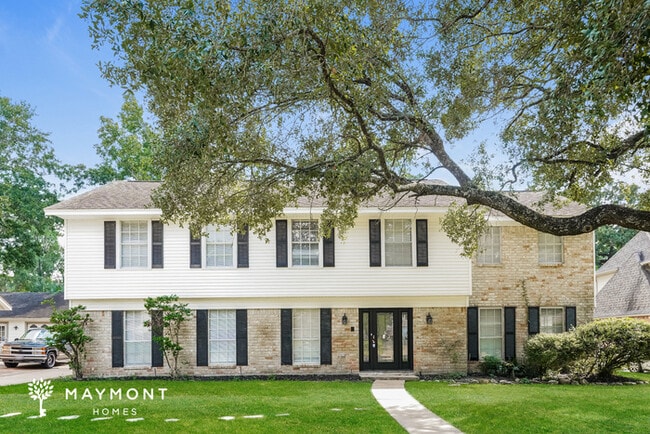 Building Photo - 10719 Idlebrook Dr