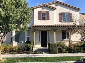 Building Photo - 31925 Red Pine Way