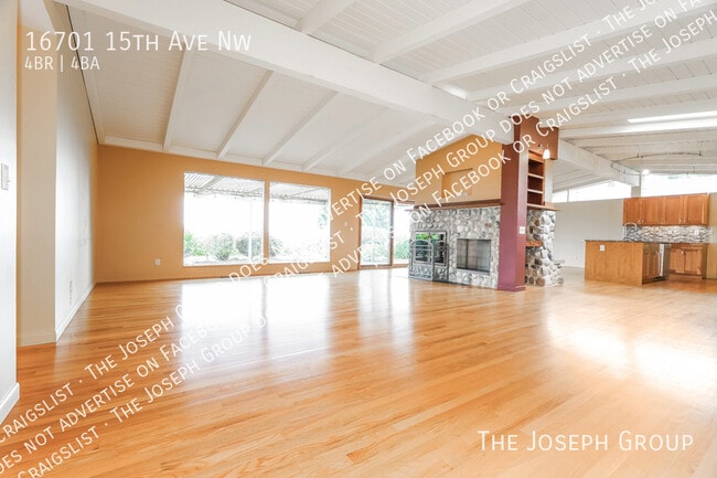 Foto del edificio - 16701 15th Ave NW