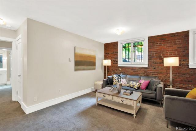 Building Photo - 1 bedroom in Denver CO 80218