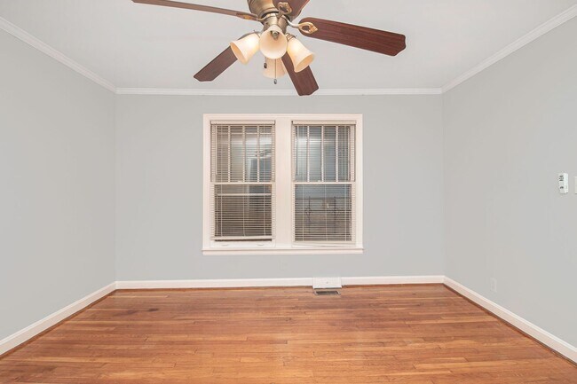 Foto del edificio - 2 bdrm, 1 bath in East Atlanta