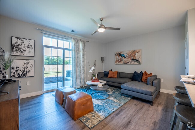 1BR, 1BA - 797SF - Living Room - Flats at Stones Crossing