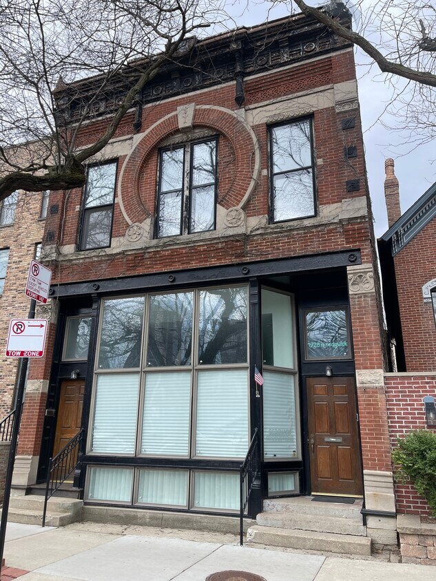 Foto principal - 1728 N Sedgwick St