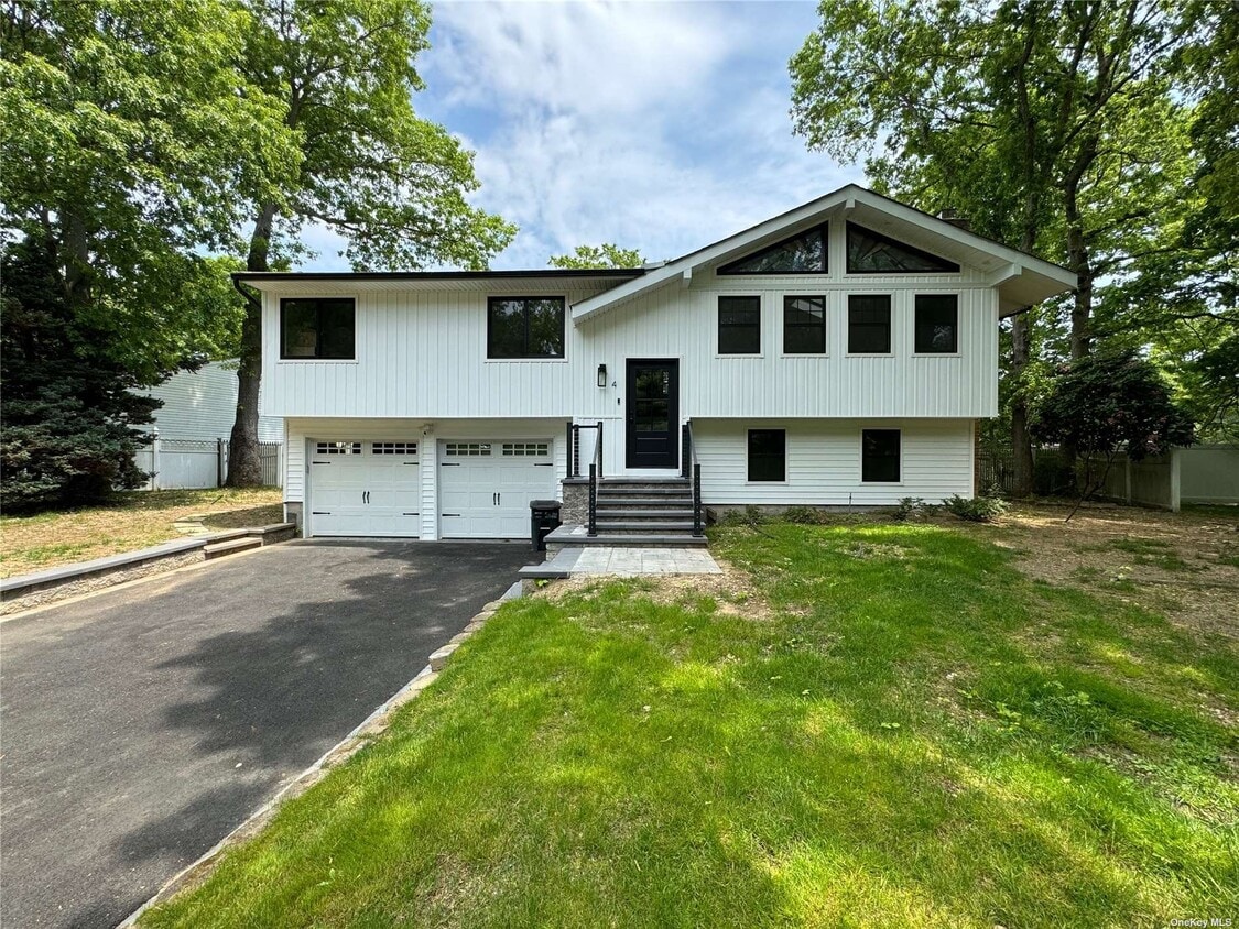 4 Nicholas Ct, Nesconset, NY 11767 House Rental in Nesconset, NY