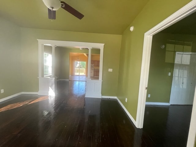 Building Photo - 411 Studebaker St