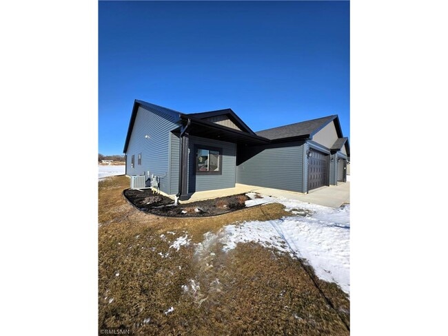 Building Photo - 1227 Wisteria Ln