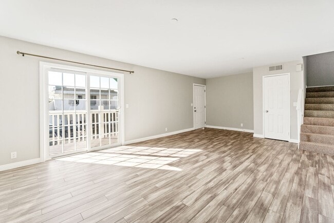 Building Photo - 2 br, 2.5 bath House - 1421 Superior Avenu...