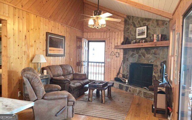 Foto del edificio - 174 Lost Valley Ln