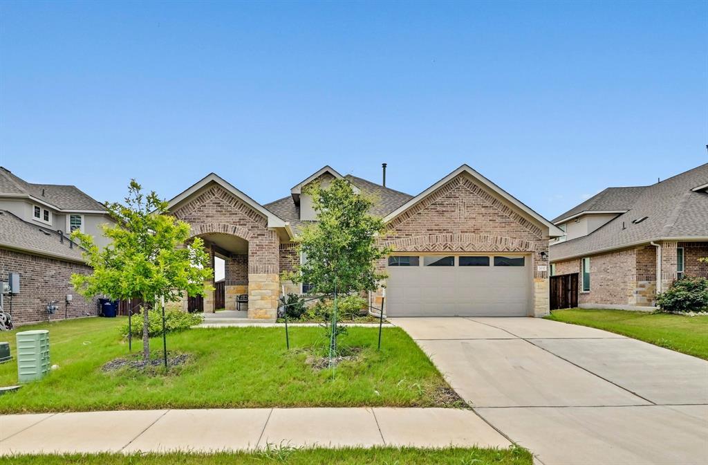 Primary Photo - 2037 Wilsons Warbler Dr