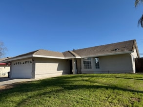 Building Photo - 1700 Torry Pine Dr