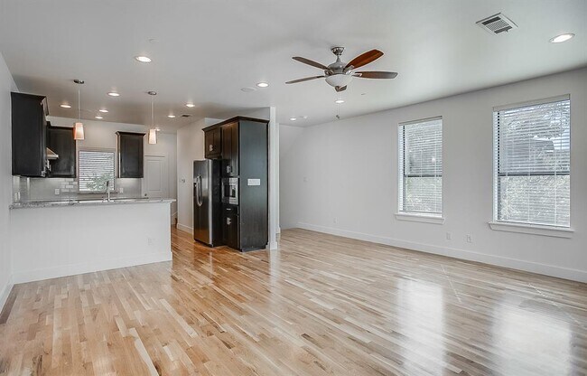 Building Photo - 4950 Cedar Springs Rd