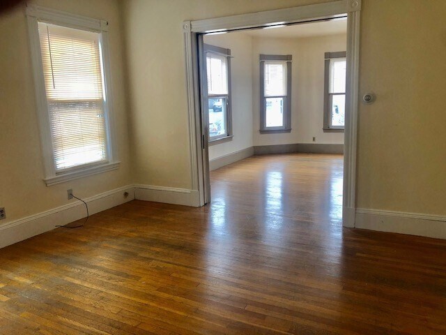 Foto del edificio - 233 Washington St