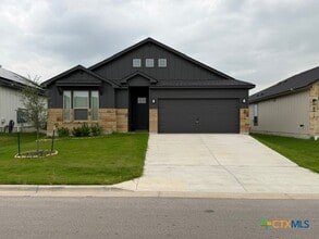 Building Photo - 8918 Trungle Rd