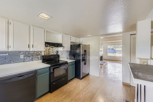 Foto del edificio - 3502 S Kittredge St