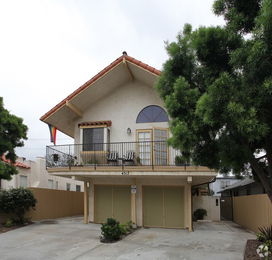 Building Photo - 4517 Utah St