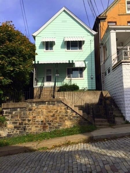 Photo - 109 Kenova St House