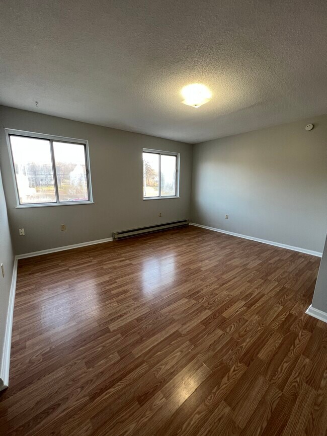 Foto del edificio - 5208 W Ridge Rd