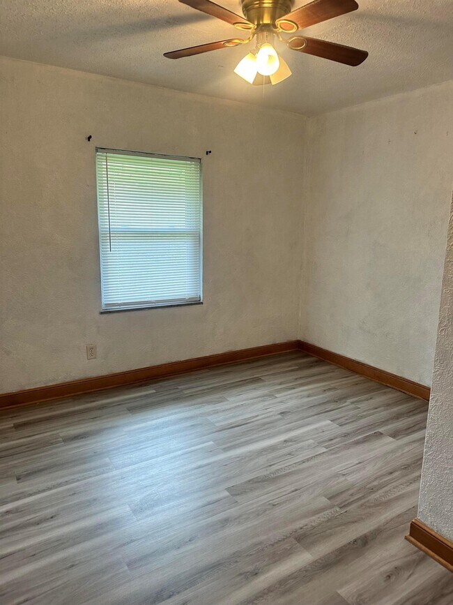 Foto del edificio - 25 Julie Kate St