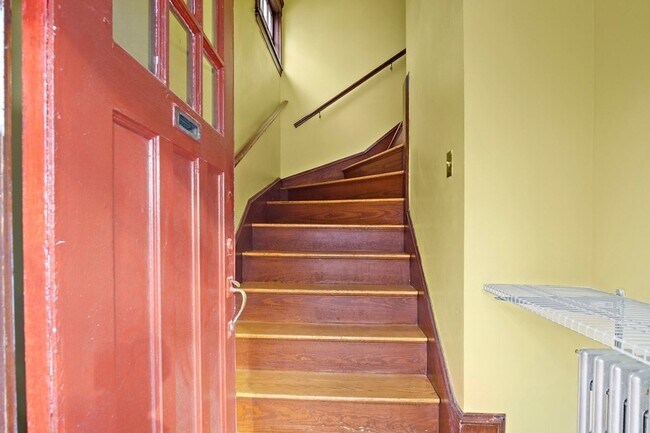 Foto del edificio - 130 Grove St