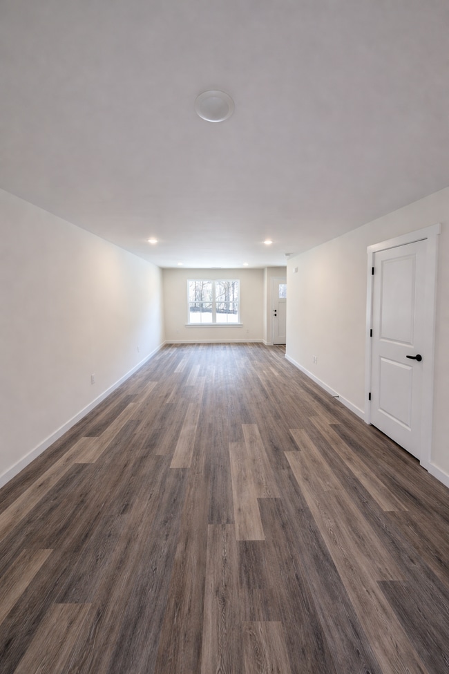 Living area and dining - 885 W 25th St