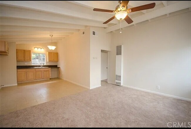 Foto del edificio - 22367 Farragut Ave