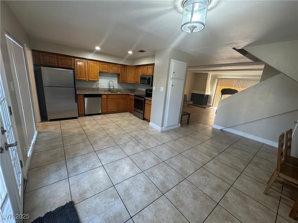 Primary Photo - 504 Delfern Ln