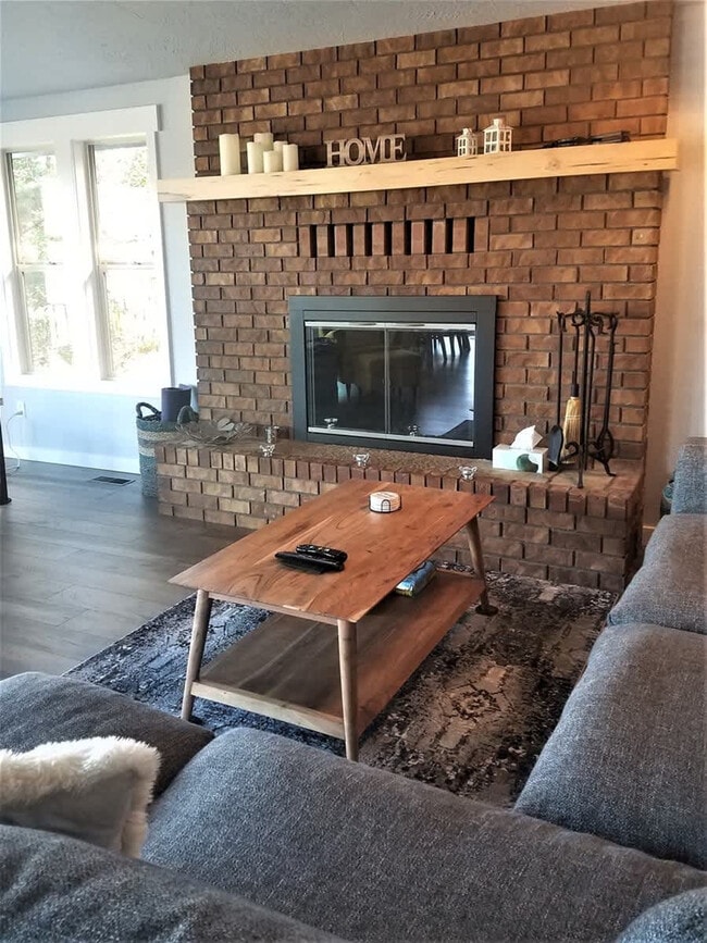 Foto del edificio - 2114 W 6th St