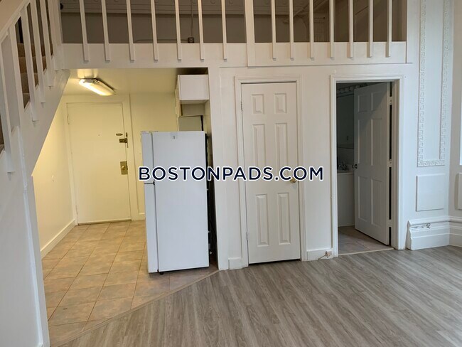 Foto del edificio - 91 Westland Ave