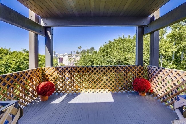 Building Photo - 7742 Redlands St