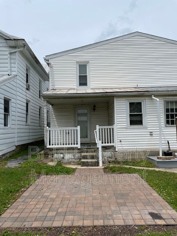 222 E Main Ave, Myerstown, PA 17067 House Rental in Myerstown, PA