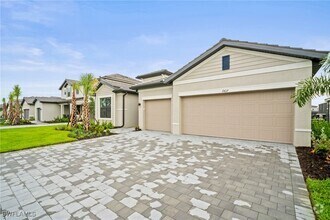 Building Photo - 10617 Timber Crk Dr