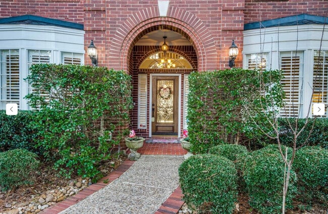 Building Photo - 16107 Wimbledon Forest Dr