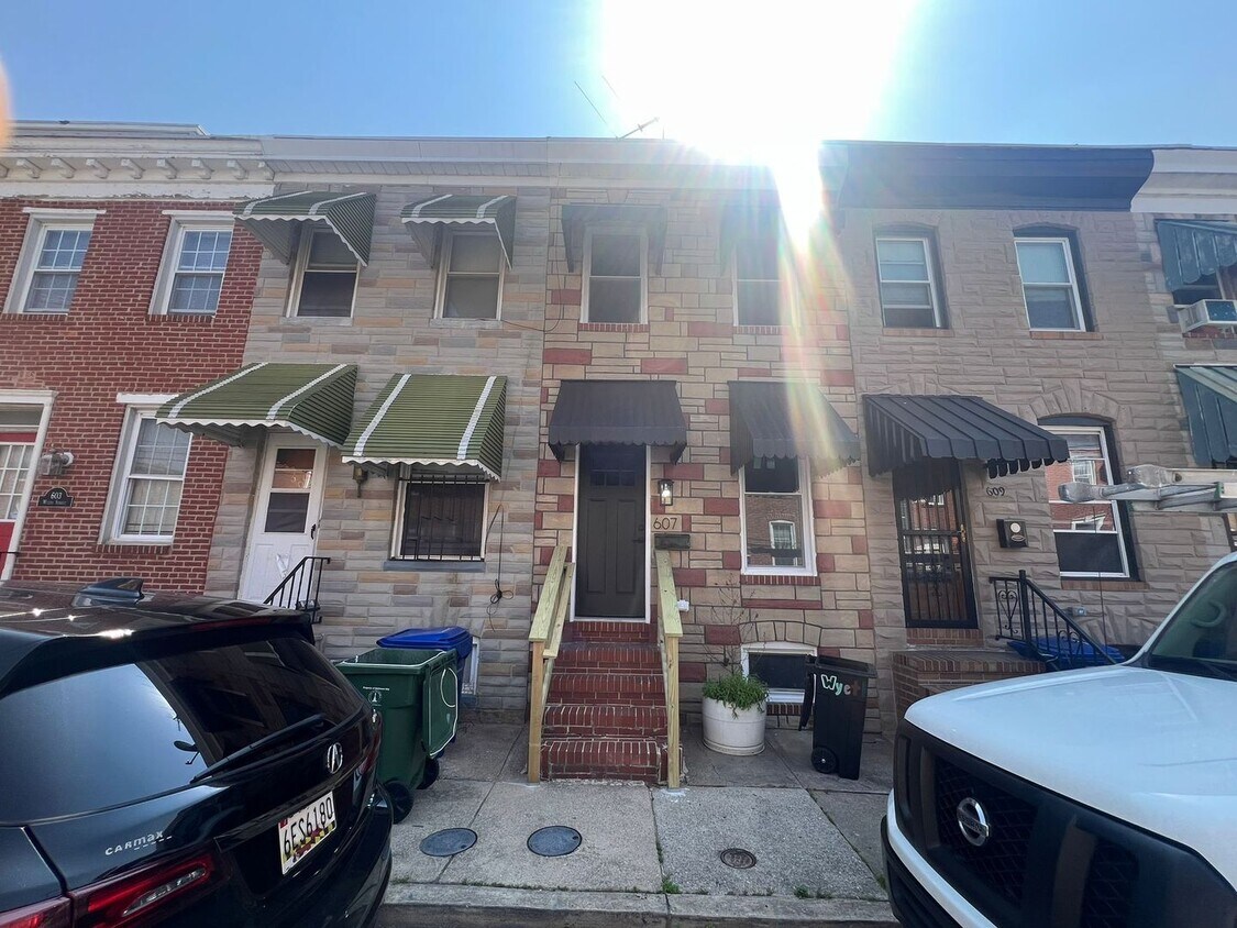 Primary Photo - Completely Remodeled 2 Bed 1 Bath