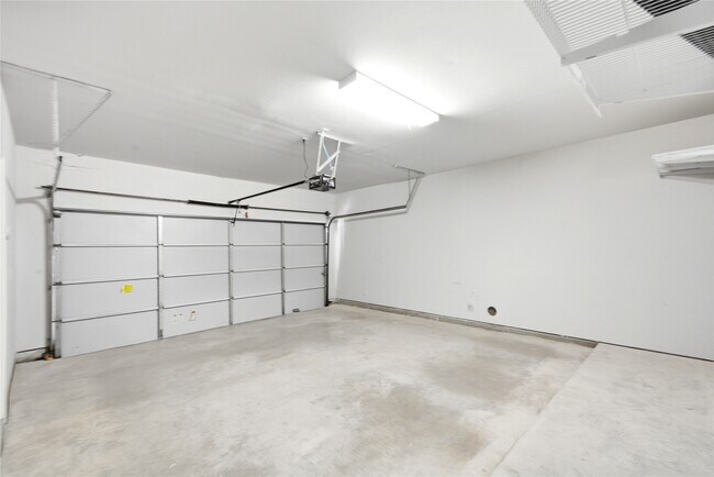 Foto del edificio - 8239 Cambridge St