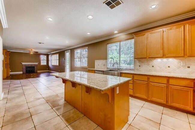 Building Photo - 43210 Via Sabino, Temecula, CA, 92592