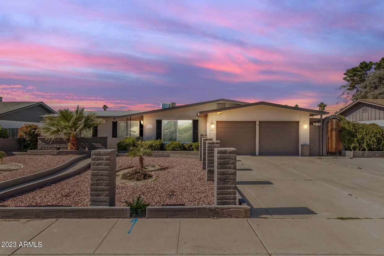 Primary Photo - 11430 N 37th Ave