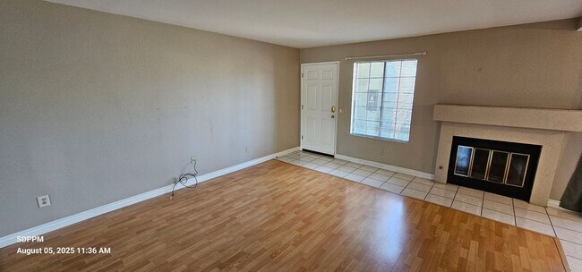 Foto del edificio - HILLCREST - SAN DIEGO - Nice 2 Bedroom / 2...