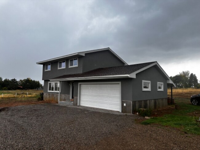 Building Photo - 338 W Meadow Rd
