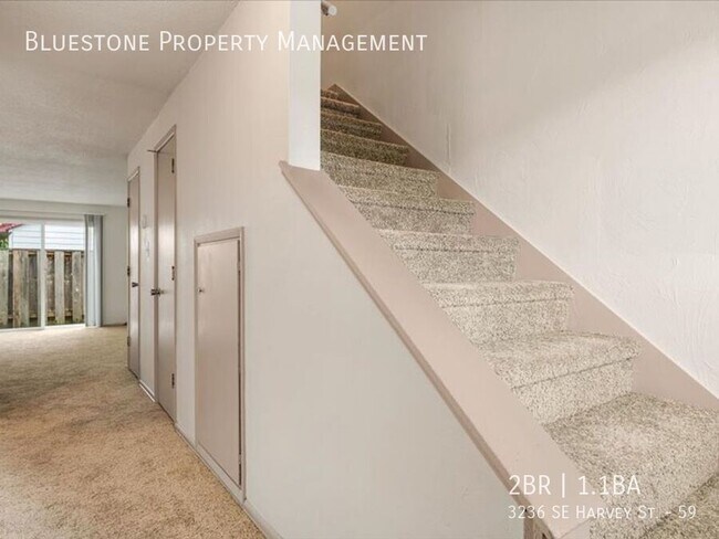 Foto del edificio - 3236 SE Harvey St