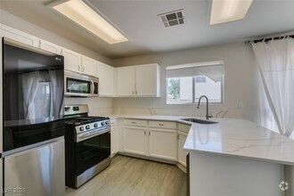 Building Photo - 7248 Wandering Star Ct