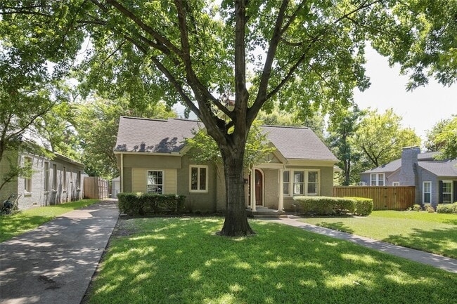 Building Photo - 6112 Prospect Ave