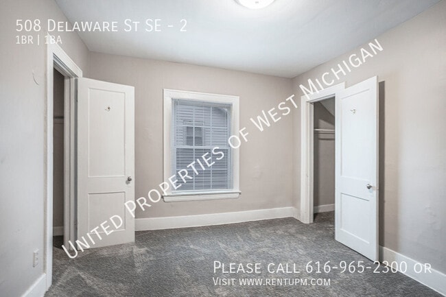 Building Photo - 508 Delaware St SE