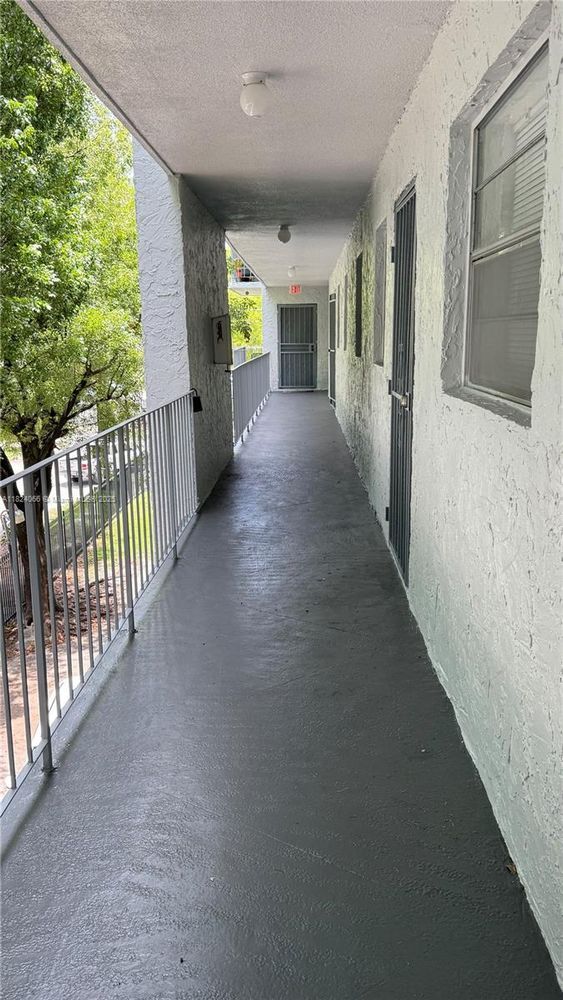 Foto del edificio - 1111 NW 19th Ave