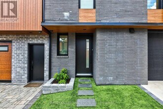 Building Photo - 165 Wychwood Ave