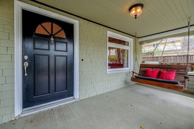 Building Photo - 310 Los Gatos Blvd