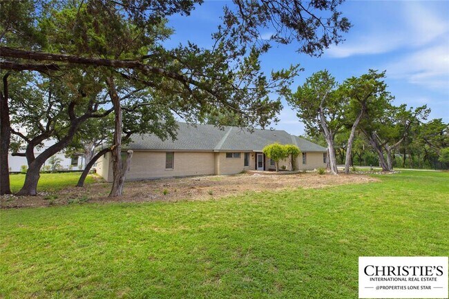 Foto del edificio - 8901 Grandview Dr