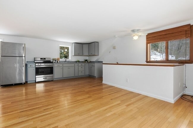 Foto del edificio - 47 Lake St