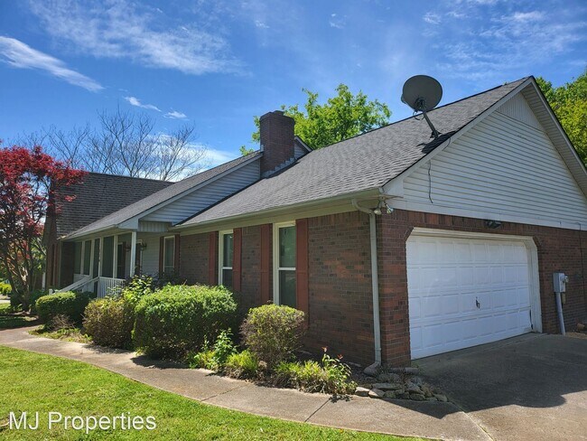 Building Photo - 3 br, 2 bath House - 114 Stetson Dr